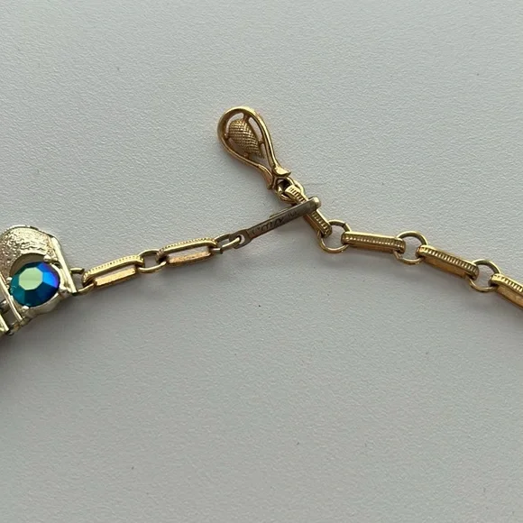 Vintage 1950s Coro Aurora Borealis AB Crystal Earrings and Necklace Set - Picture 6 of 7